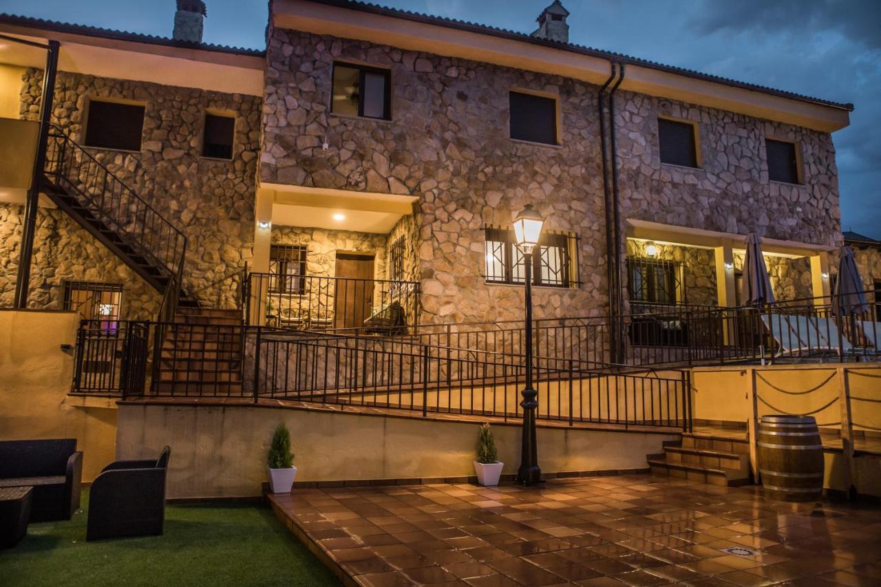 El Encanto Del Alberche Villa Villanueva de Avila Esterno foto